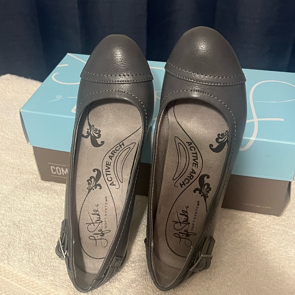 Life Stride Soft System Women's Gray Heels with Buckle Design